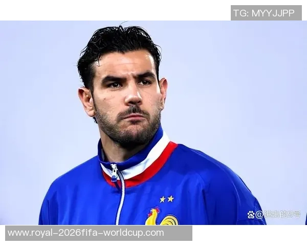 现役足球左后卫的技术特点与战术角色分析